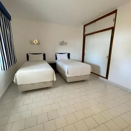 In Grand Muthu Oura View Club Apartment